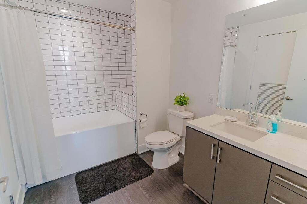 Downtown Paradise Escape With 2 Pools / Hot Tubs Apartment Los Angeles Exterior photo